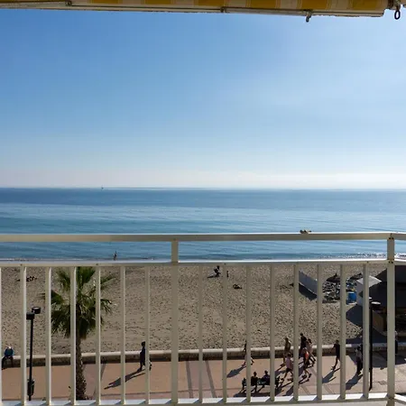 Seaside Fuengirola Apartment Malaga
